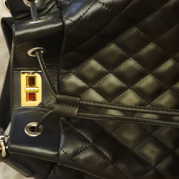 Bucket bag black/Gold - Picture 7 of 10